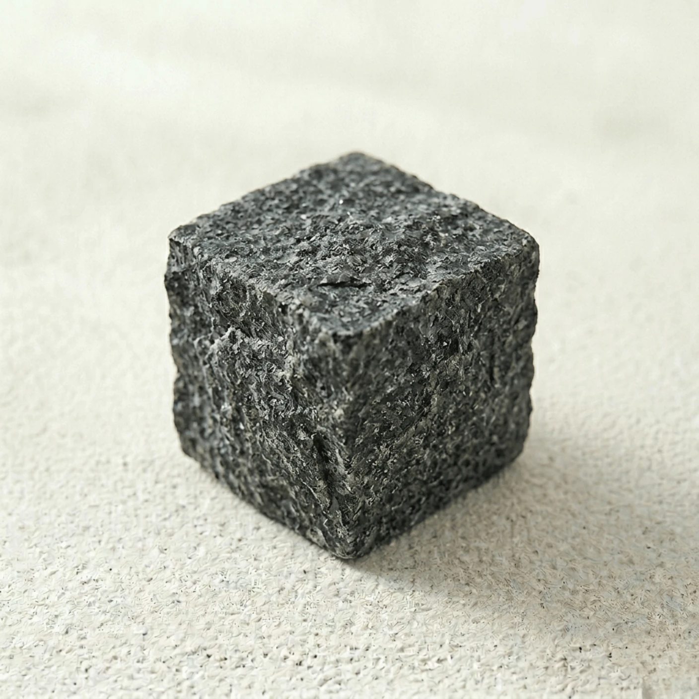 Granite Setts — Dark Grey edging sample for resin bound driveways
