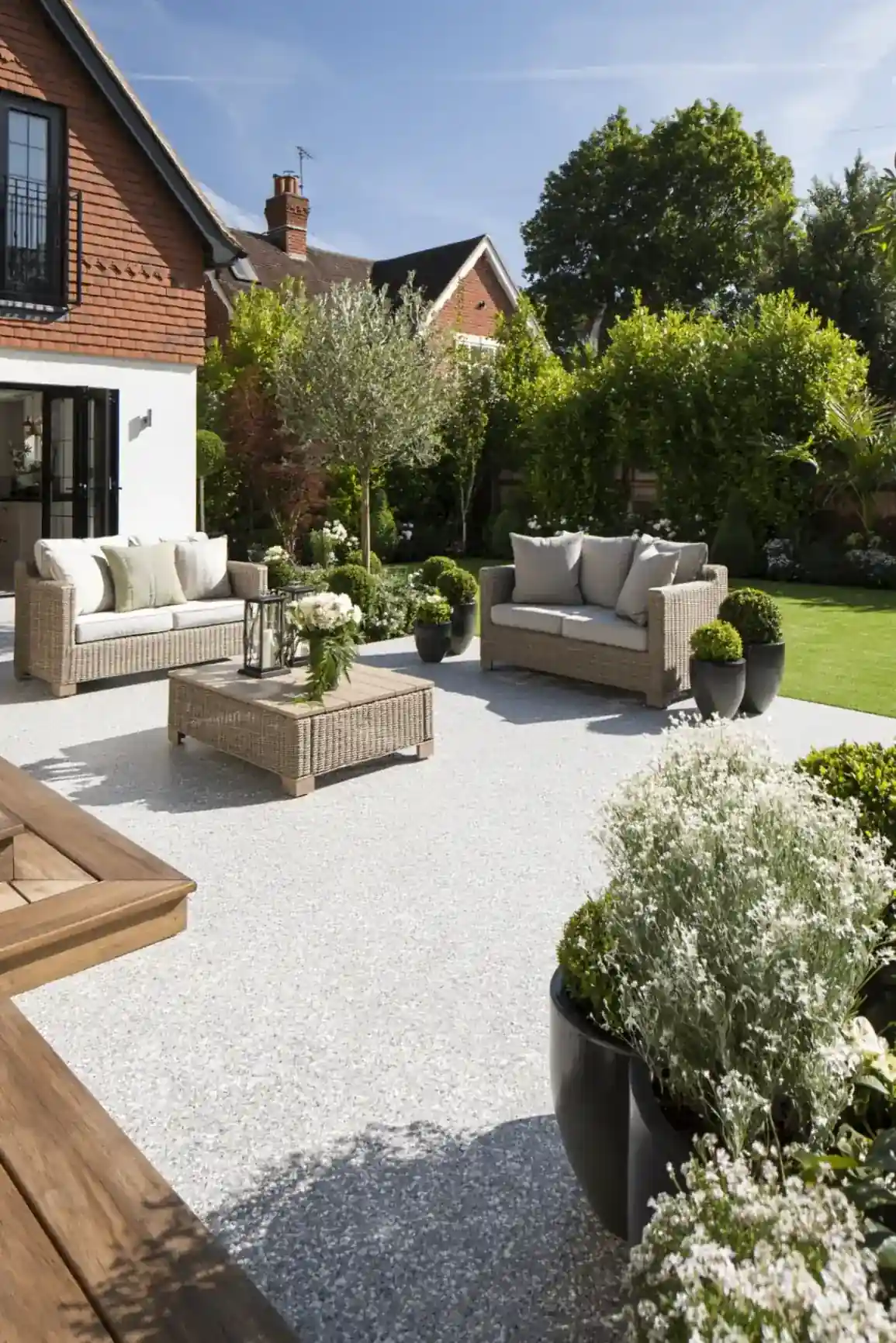 Resin Bound Driveway completed by SureLay UK in Ascot, Berkshire